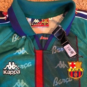 FC Barcelona Retro AwAy Jersey - new with tags no snags or rips